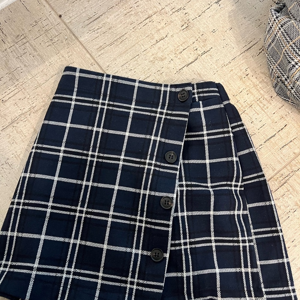 Plaid Button-Up Skort - Navy and White